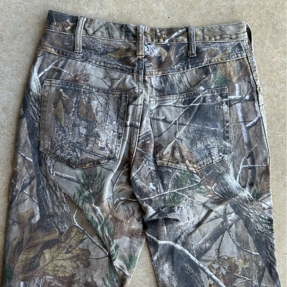Real Tree Camo Camouflage sHunting Jeans Pants Mens Wore as Womens 30/30 - Picture 4 of 8